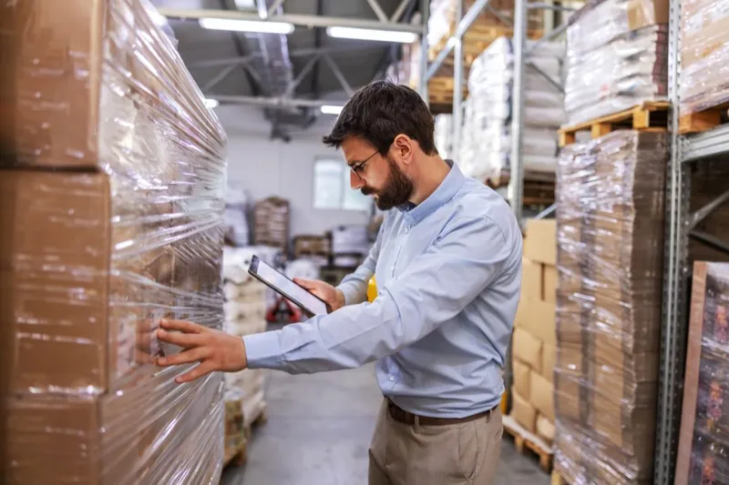 Airbnb Management: How can asset tracking save you time and money?