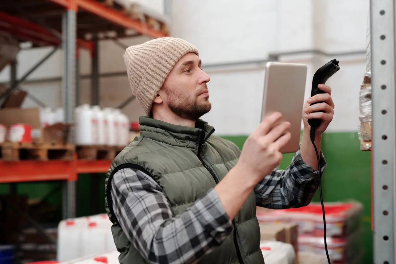 Top Five Tools Tracking Software Features