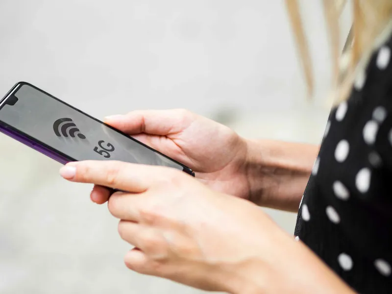 Active RFID tags for asset visibility and control