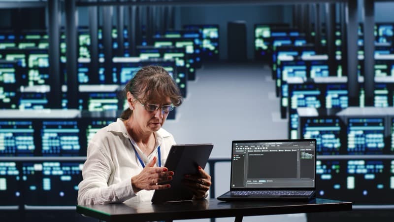 managing IT hardware inventory