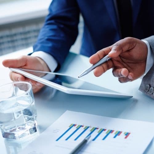 Should You Use RFID or QR Codes?