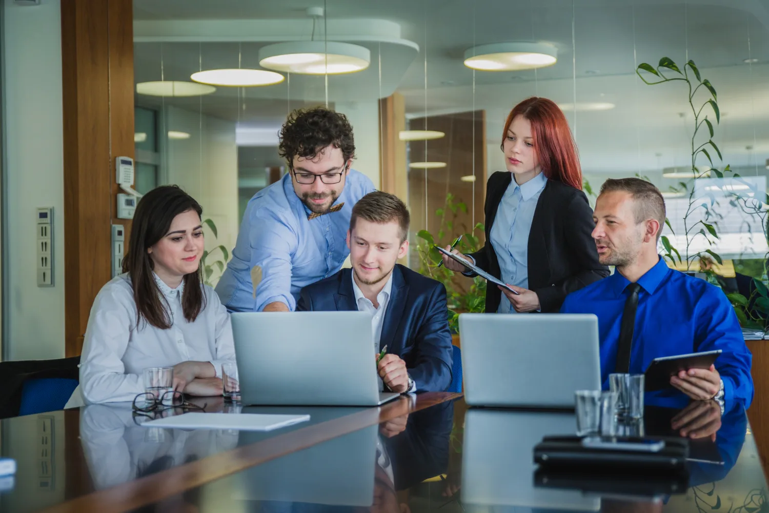 Hardware asset management (HAM) process, including tracking and lifecycle management Hardware asset management (HAM) process, including tracking and lifecycle management