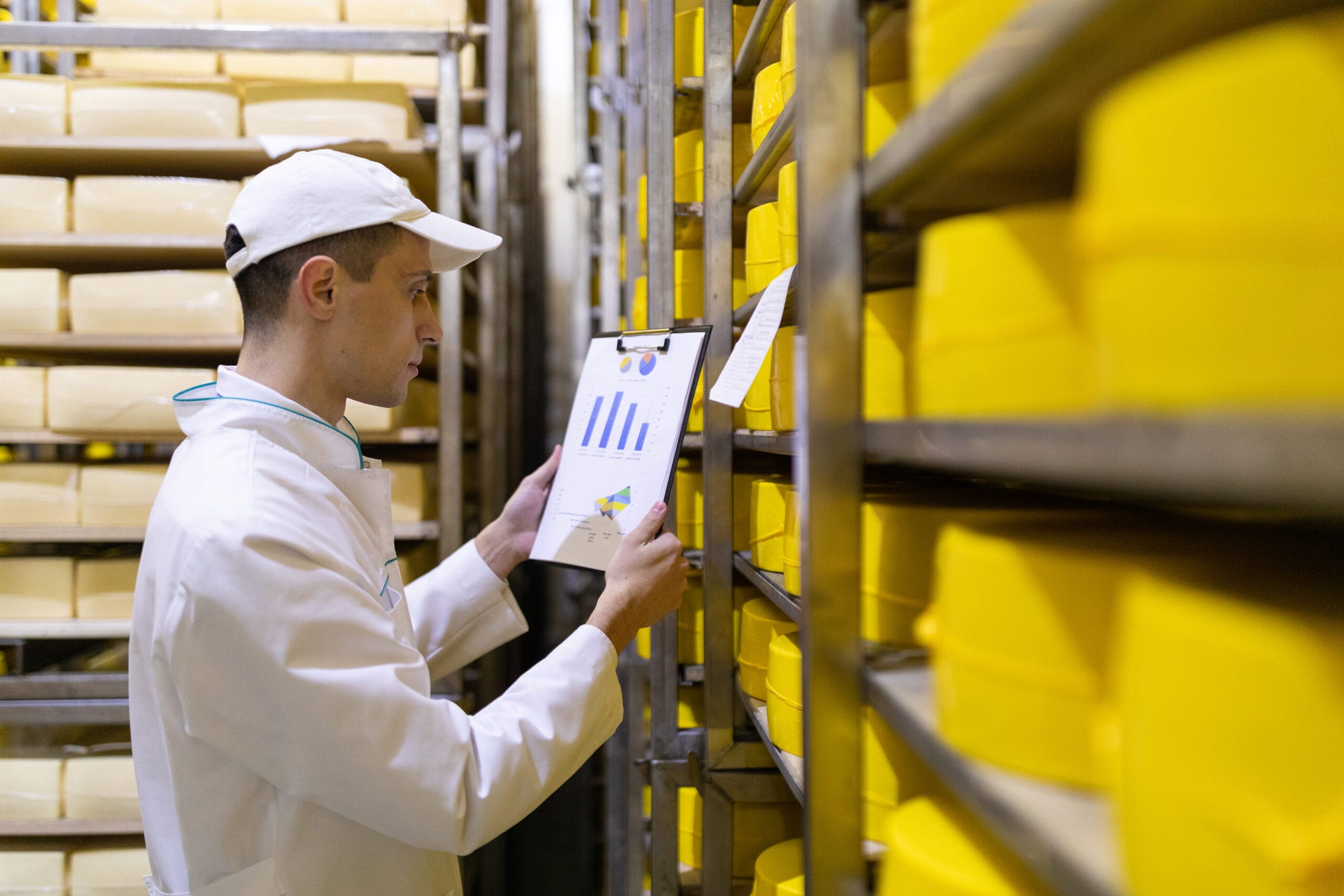 periodic inventory system vs perpetual inventory system